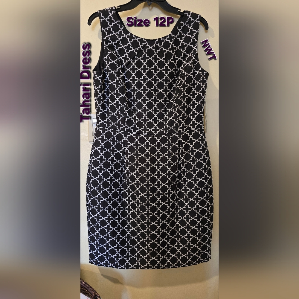 12P Tahari Dress, NWT, Black/White print.